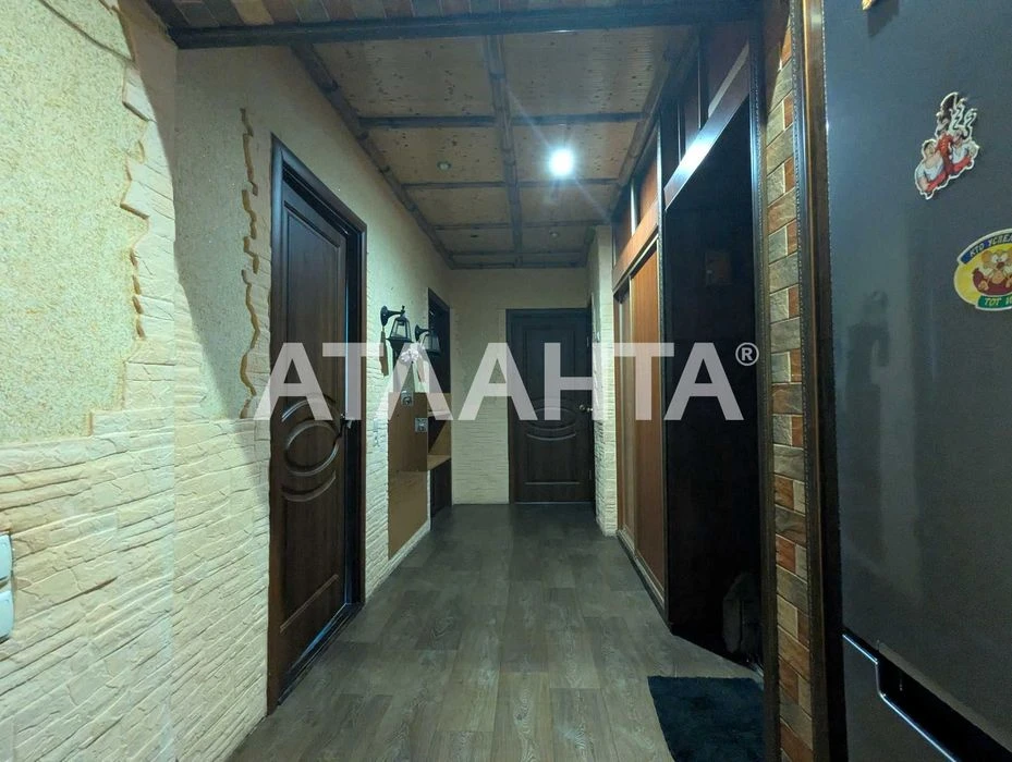 Продам 3-комнатную квартиру Газовый Дом.