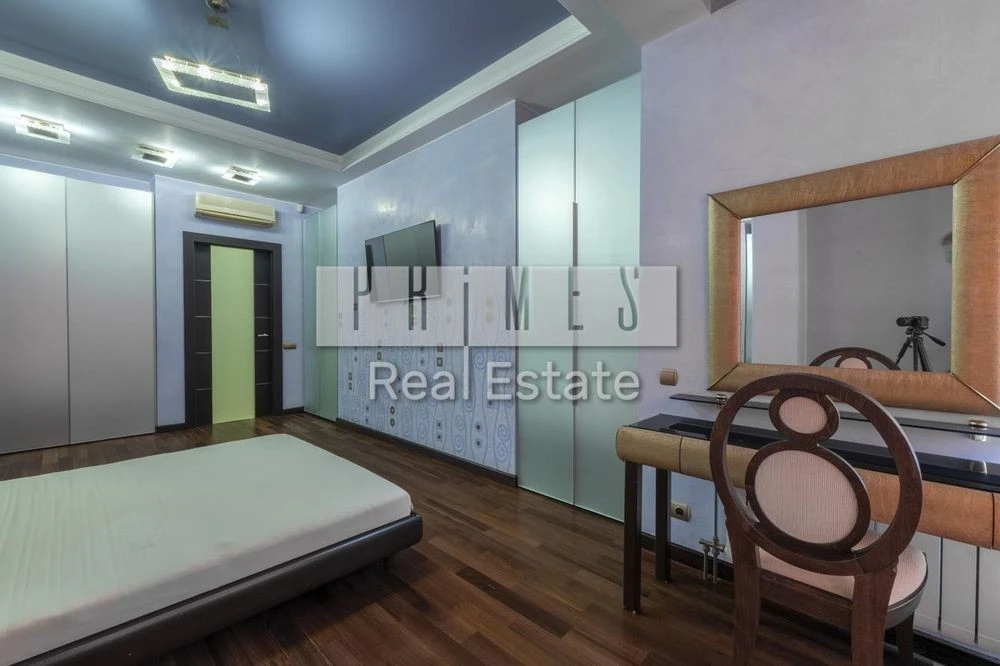 Оренда квартири 100м2, Центр, 2 поверх (Apartment for rent)