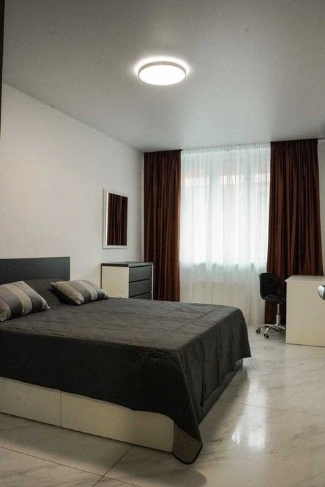 Оренда 2к квартири м. Олімпійська/ 2-bedroom apartment for r