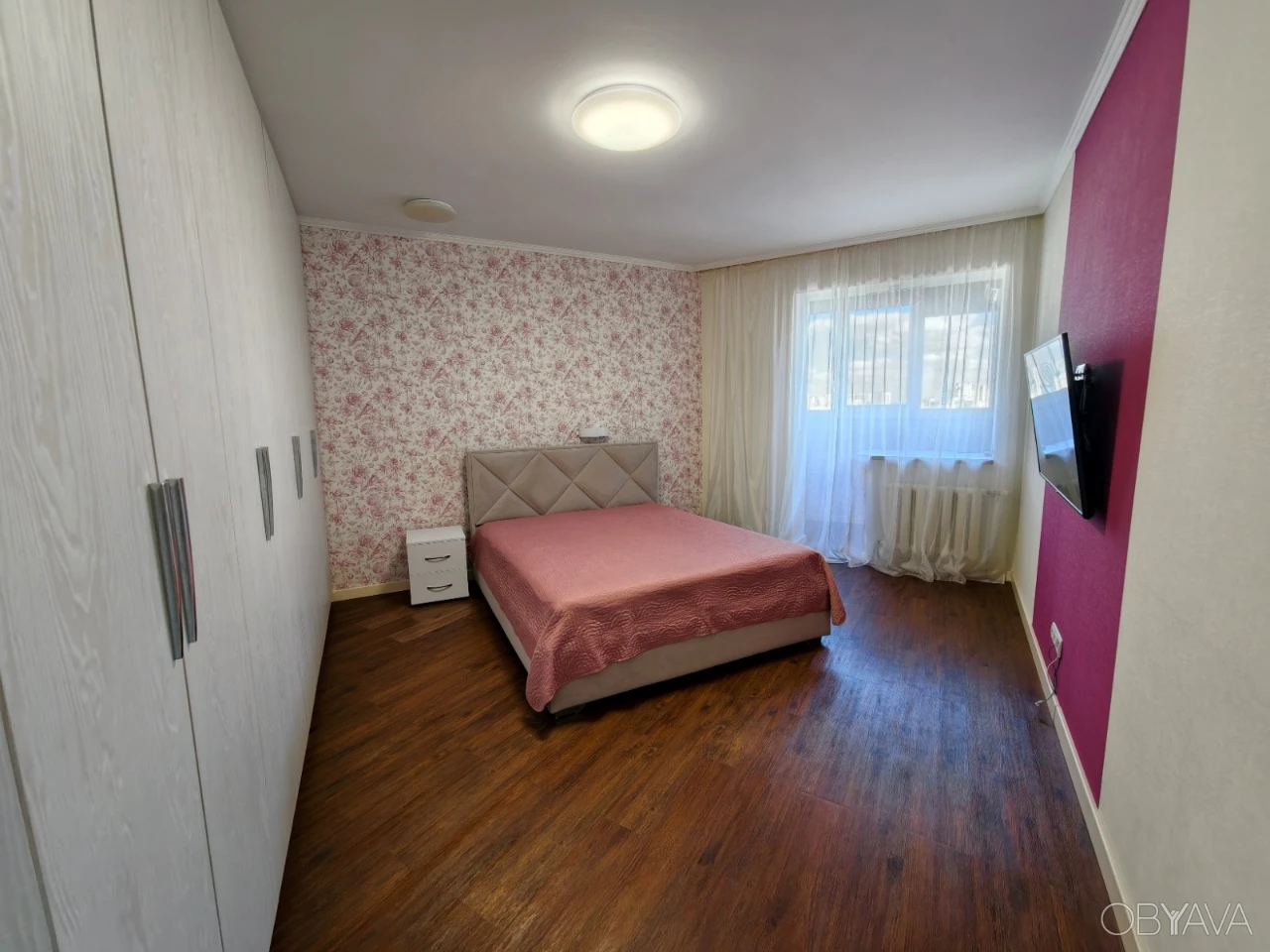 2-х кімн. кв. 81 м2 Срібнокільська 1, ЖК Корона, є інвертор,