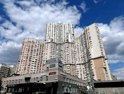 2-х кімн. кв. 81 м2 Срібнокільська 1, ЖК Корона, є інвертор,