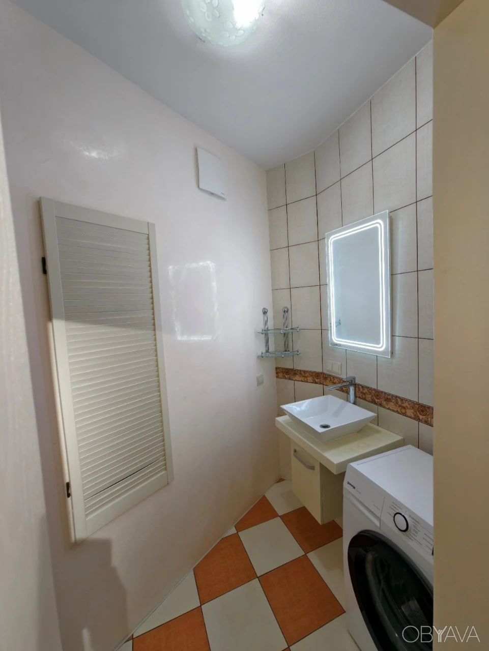 2-х кімн. кв. 81 м2 Срібнокільська 1, ЖК Корона, є інвертор,