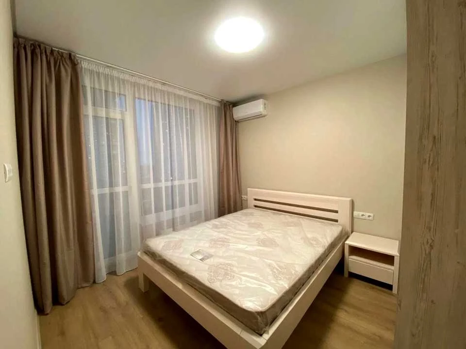 Квартира. Київ, Зарічна вул.