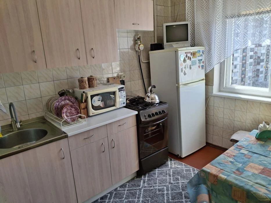 Оренда БЕЗ КОМІСІЇ. Здам 2к квартиру Троєщина, Червоної Кали