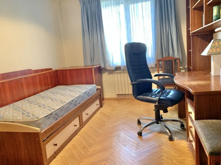 Здам 2х кім квартиру на татарський 20