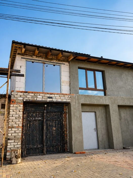 Urgent! Townhouse and gym for sale in the Dnieper Bay, price