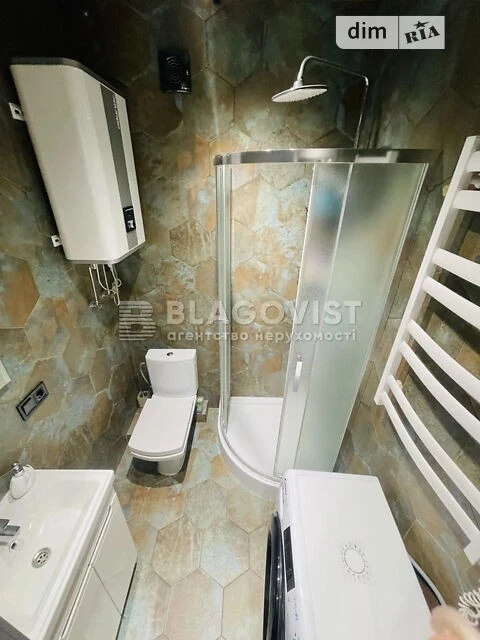 Продаж 1к квартири 32 кв. м на вул. Салютна 2/1 • ID 3476299