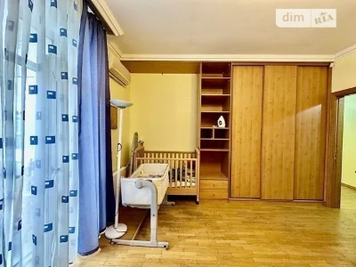 Довготривала оренда 3к квартири на вул. Велика Васильківська