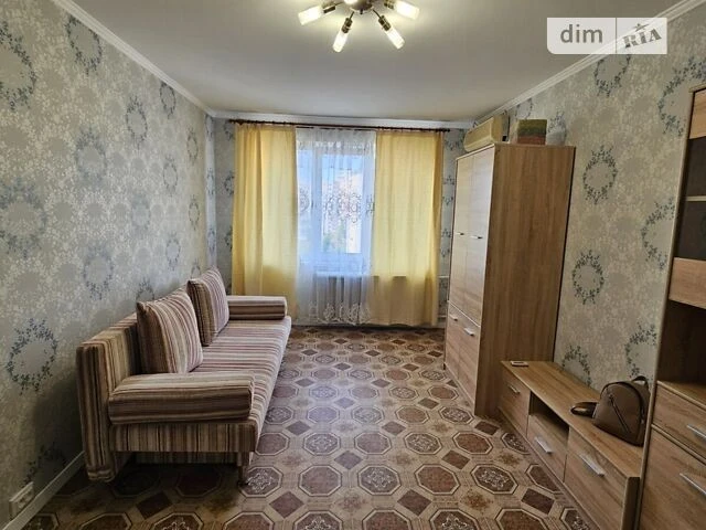 Довготривала оренда 1к квартири на просп. Голосіївський 19 •