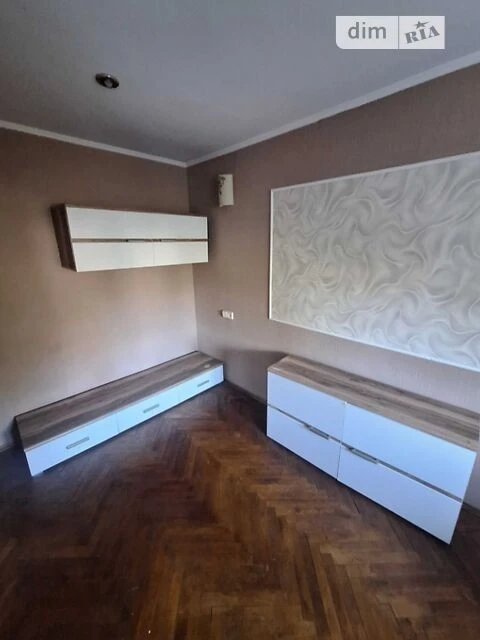 Довготривала оренда 3к квартири на вул. Михайла Стельмаха 8