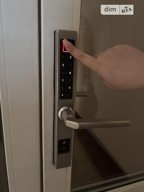 Довготривала оренда 2к квартири на вул. Данила Щербаківськог