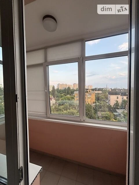 Довготривала оренда 2к квартири на вул. Данила Щербаківськог