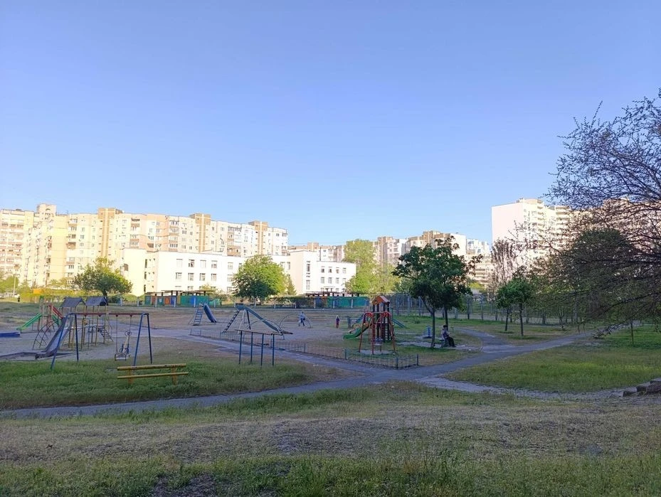 Оренда 1 кімнат. квартири проспект Петра Григоренко 29 метро