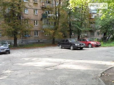 Довготривала оренда 1к квартири на вул. Петра Ніщинського 12
