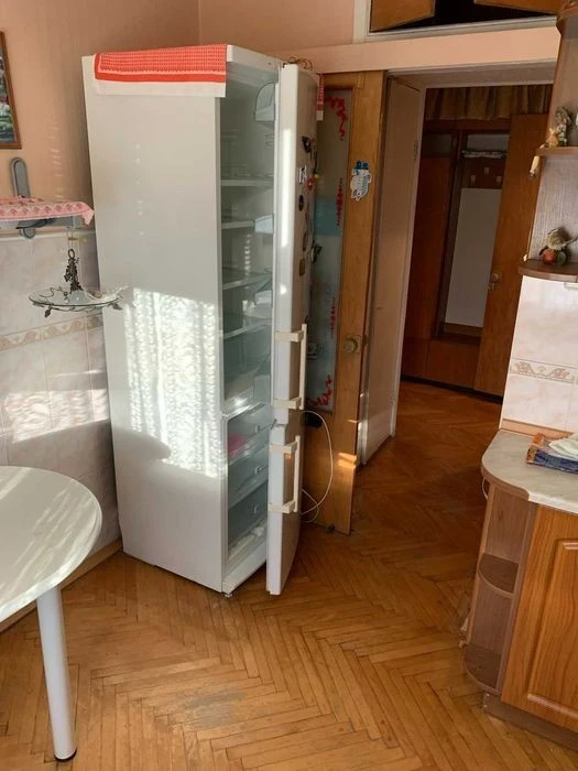 Однакомнатная Кибальчича срочно сдам