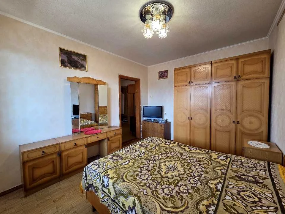 Квартира. Київ, Урлівська вул.