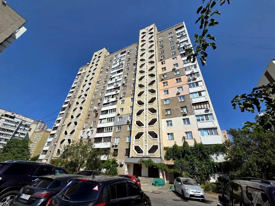 Квартира. Київ, Урлівська вул.