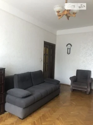 Довготривала оренда 3к квартири на вул. Уманська 45 • ID 347