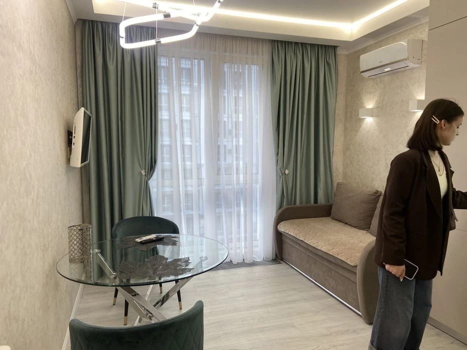 Чудова 1к 40кв, ЖК Франц Квартал, Тютюнника 50, м Печерська