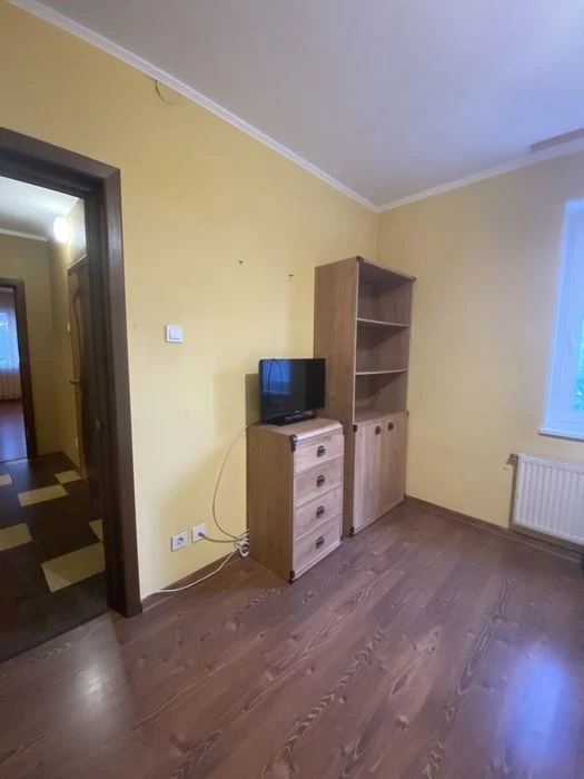 Оренда, Милославська, 45.Розгланемо усіх