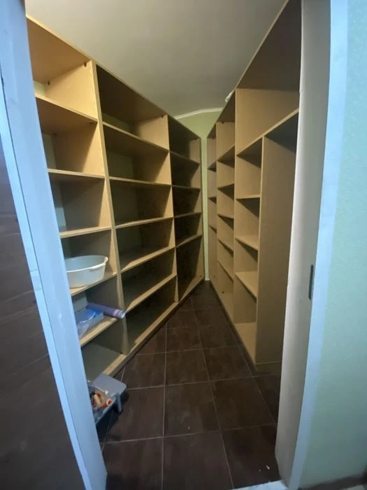 Оренда, Милославська, 45.Розгланемо усіх