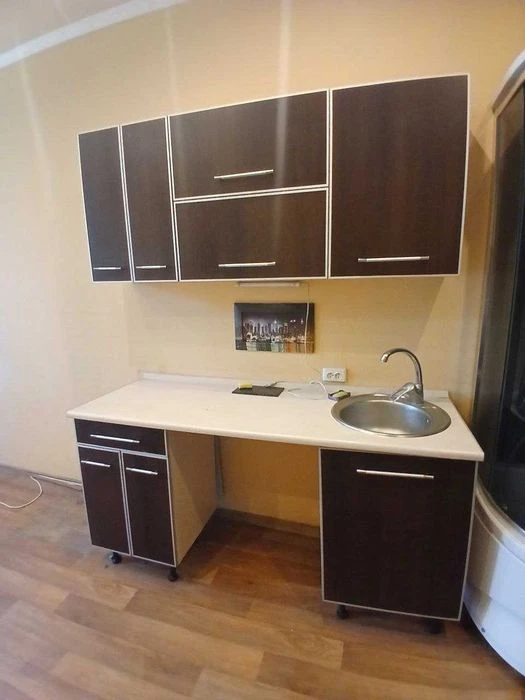 Selling a one-room studio apartment, 20 sq m, gas | Aleksandrovsky Ave., metro station X