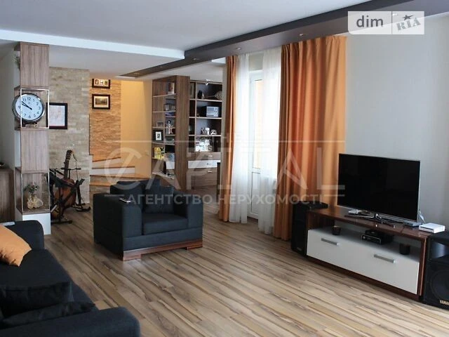 Довготривала оренда 4к квартири на вул. Осіння 33 • ID 34711