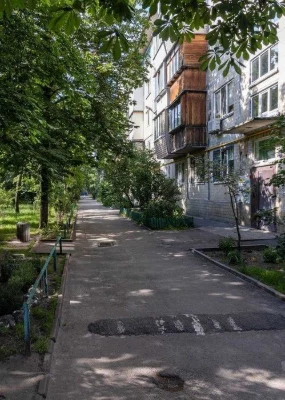 Без % Оренда 1к Чорних Запорожців довгостроково Воскресенка