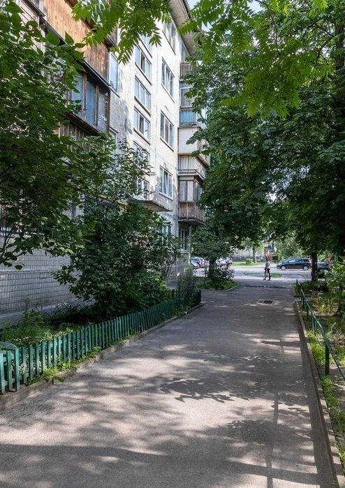 Без % Оренда 1к Чорних Запорожців довгостроково Воскресенка