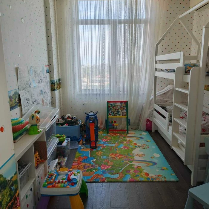 Продам 3-комнатную квартиру ЖК Люксембург