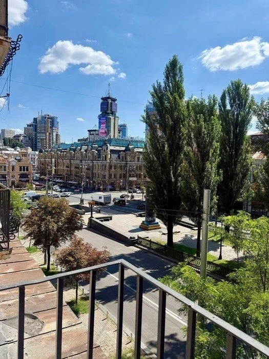 Оренда «євродвушки». Бессарабка. Перша здача. Преміальний ре