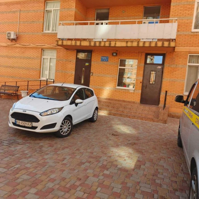 Продам 3-комнатную квартиру ЖК Люксембург