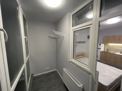 Ревуцького 40Б, метро 300 метрів