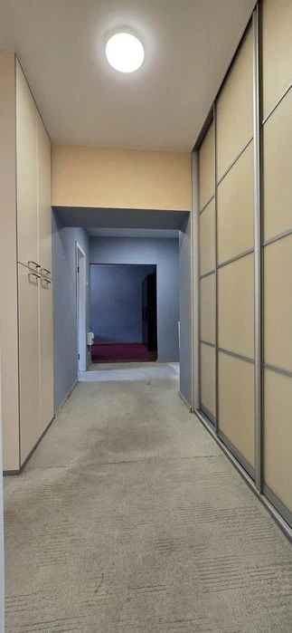 БЕЗ КОМІСІЇ. Печерськ. Оренда квартири 85м. кв. Омельяновича