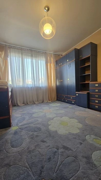 БЕЗ КОМІСІЇ. Печерськ. Оренда квартири 85м. кв. Омельяновича