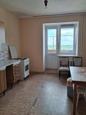 Трикімнатна квартира в оренду біля метро Дарниця, парк Перем