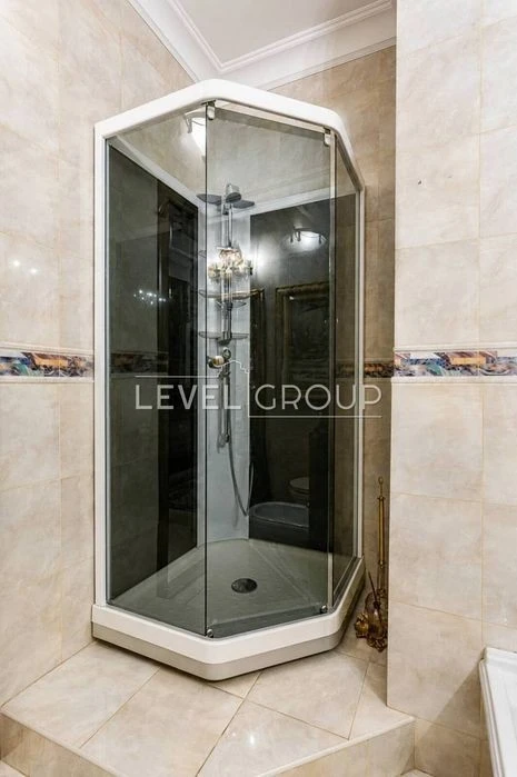 2-room apartment for sale, residential complex "Triumph", 59 Zvirynetska St. Pechers'k