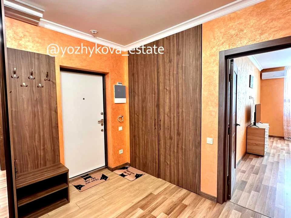 Квартира. Київ, Юлії Здановської вул. (Ломоносова)