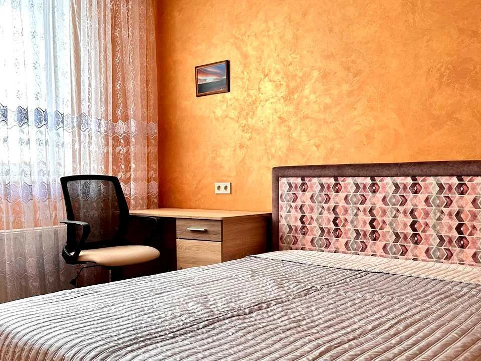 Квартира. Київ, Юлії Здановської вул. (Ломоносова)