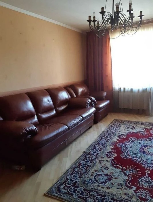 Сдаётся 3к квартира, ул. Лобановского 18