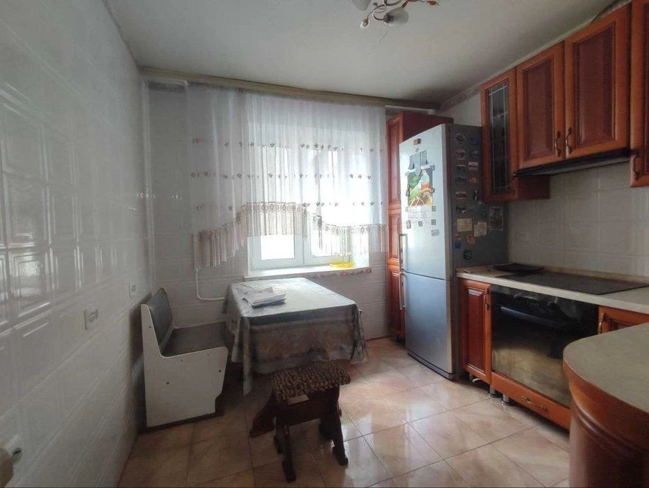 3к окремі, вул. Івасюка 14б, Набережна, парк Наталка, Оболон