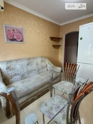 Довготривала оренда 1к квартири на вул. Ігоря Юхновського 30