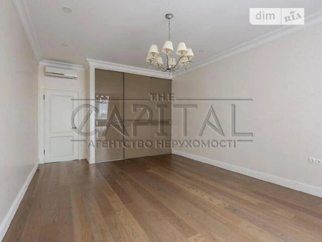 For sale 3-room apartment 136 sq. m on Saperne Pole st. 3 • ID 346