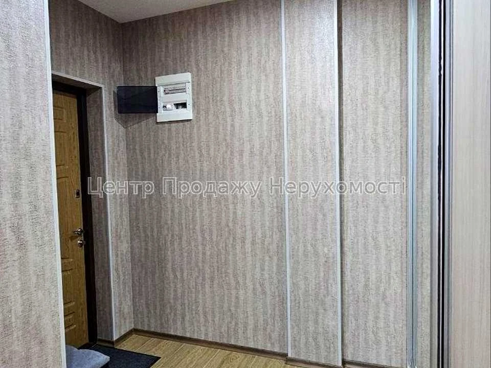 Apartment. Kharkiv, Novooleksandrivska St., (Building 2)