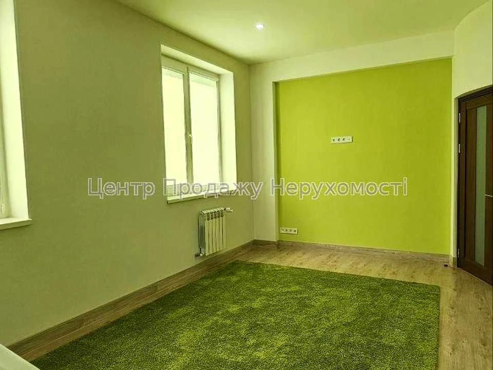 Apartment. Kharkiv, Novooleksandrivska St., (Building 2)