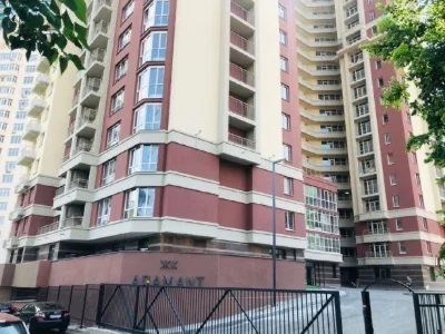 Оренда довгострокова ЖК «Адамант» від власника (Соломʼянка),