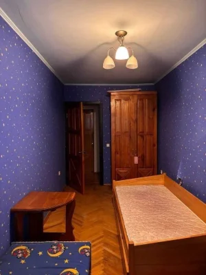 3к. кв, Газ, центр опалення, метро Печерська 8 хв.