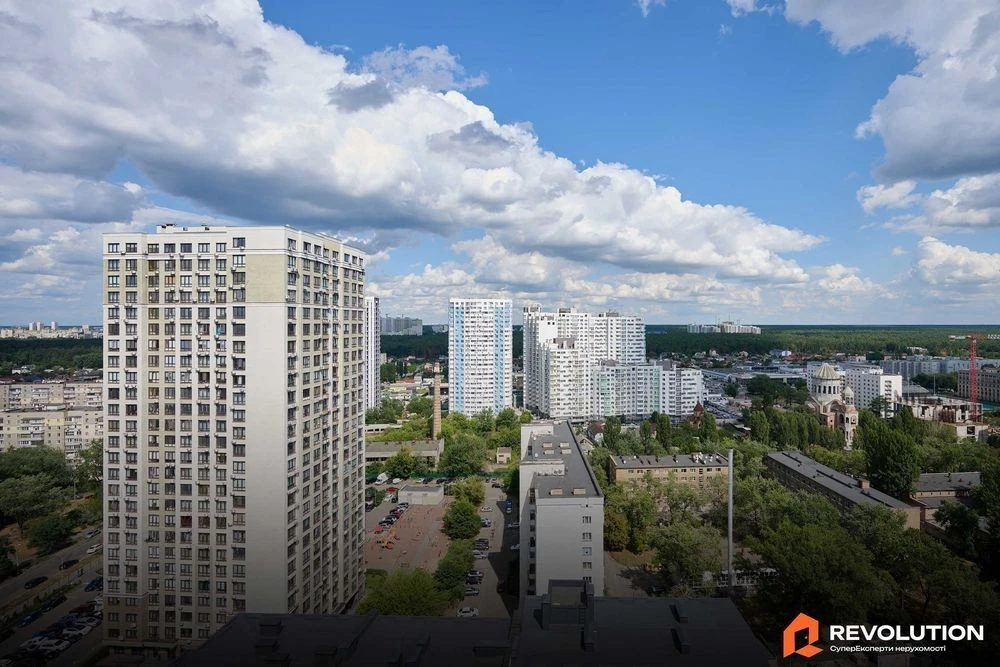 Без комісії. Оренда студії, ЖК Метрополія, генератор на все
