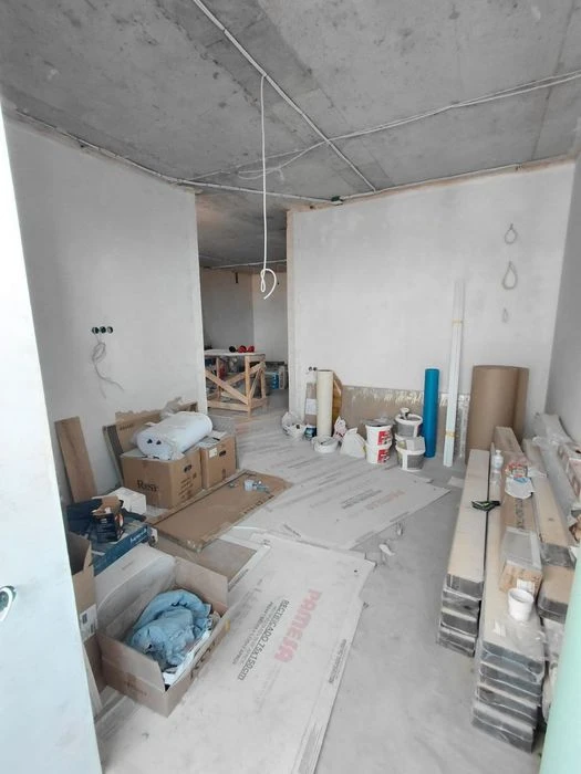 Three-bedroom apartment for sale in the Monte Plaza residential complex.