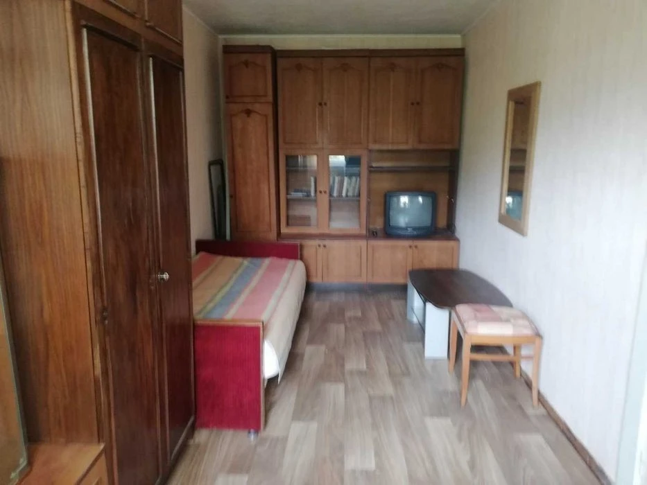 2 кімнатна квартира 13 000 вул. В. Гавела 87А